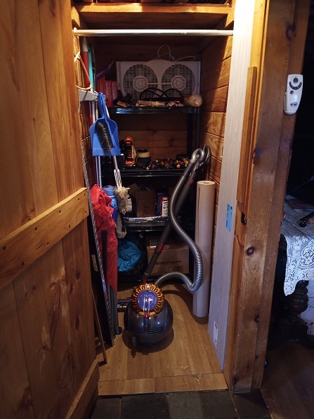 The closet is now full of things!